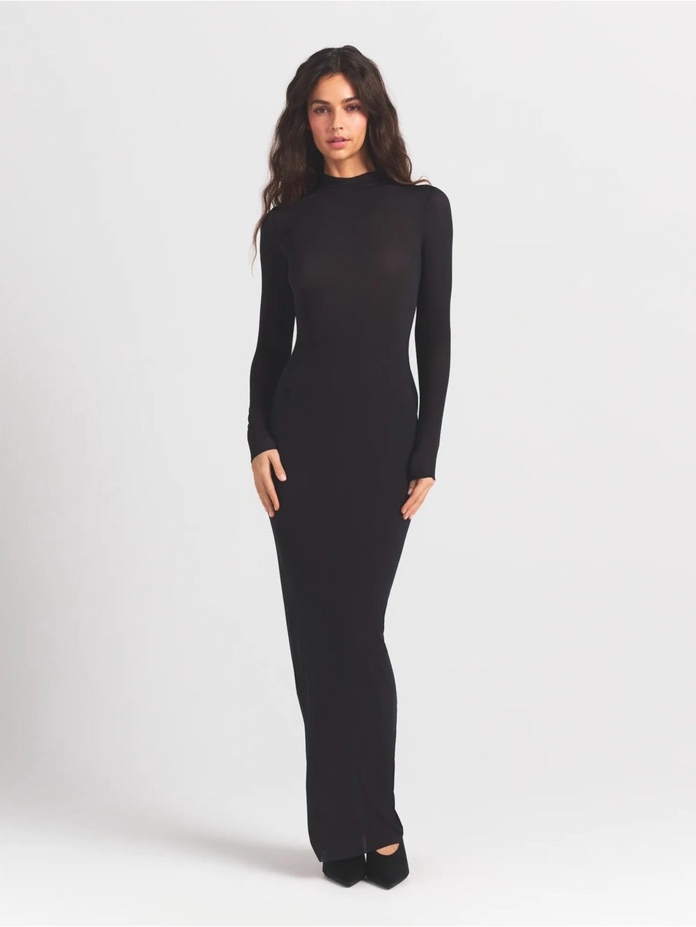 SKIMS brand new! Tags on! Beautiful Black Long Sleeve Mock-Neck Maxi dress